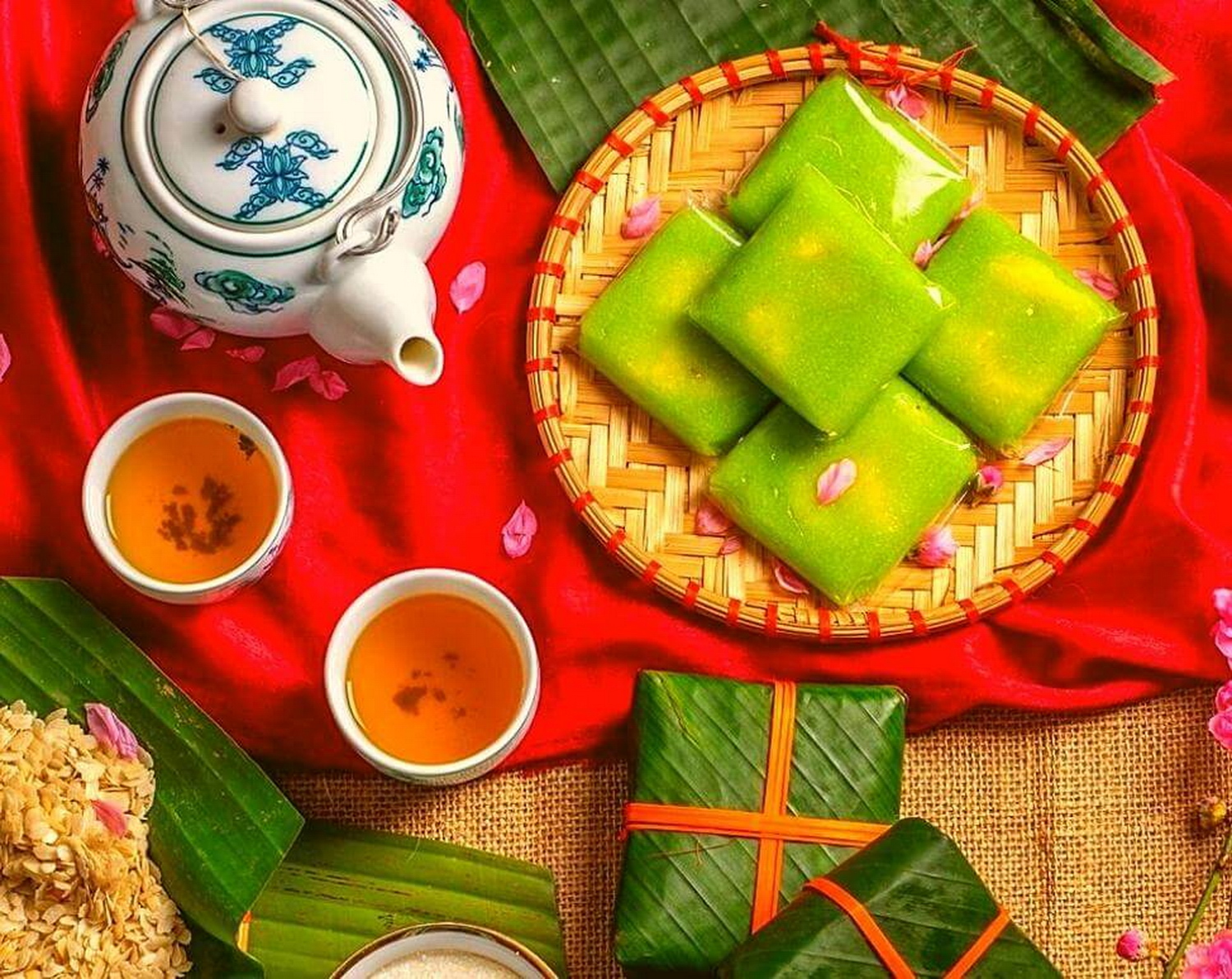 Top 9 Hanoi Specialties to Buy as Gifts for Foreign Visitors