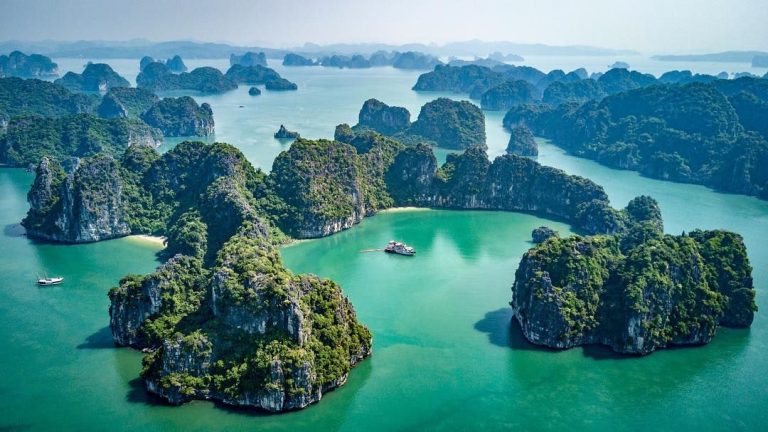 11-Day Vietnam Itinerary: A Happy Journey Across the Country