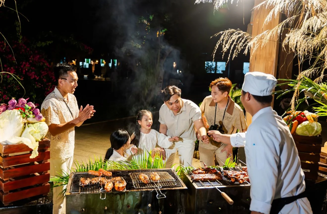 Unique Jungle BBQ Dinner Experience