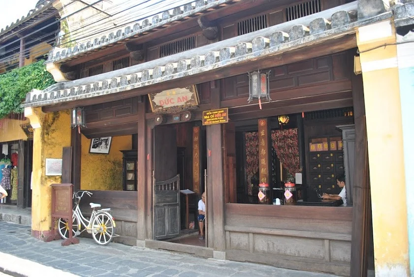 Duc An Ancient House
