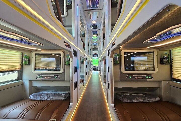 Sleeper bus