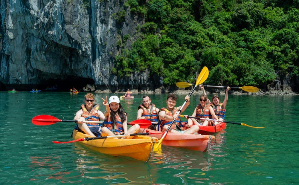 Kayaking in Ha Long Bay