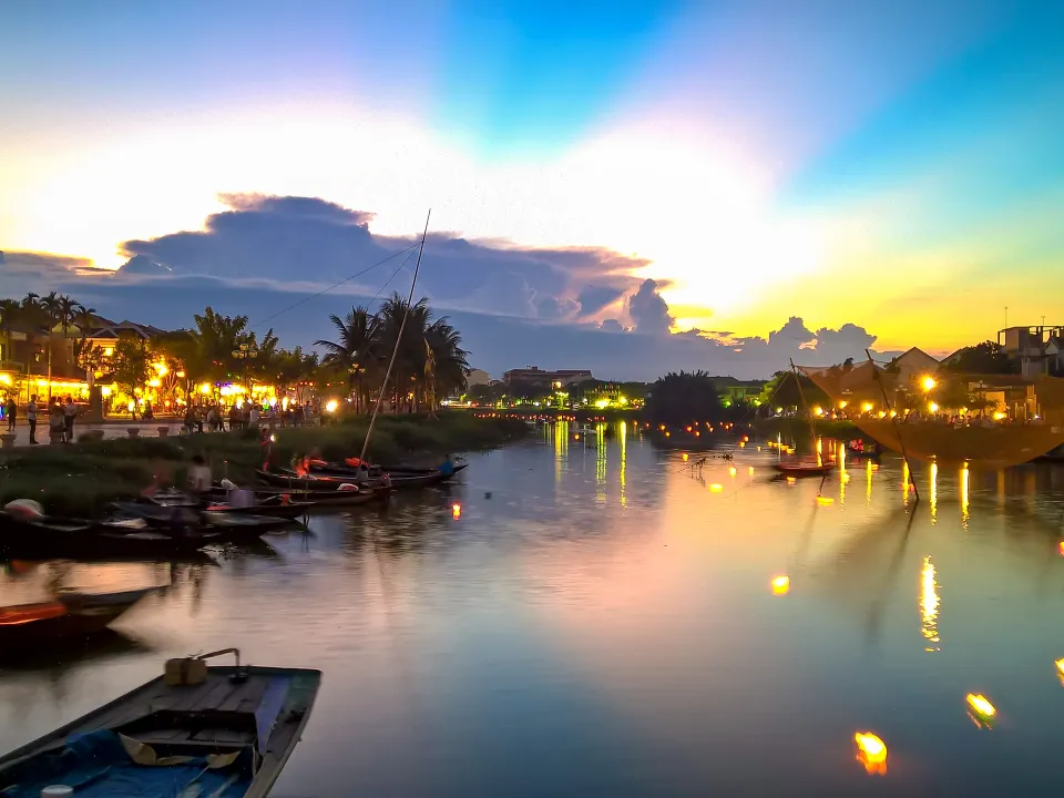 Tho Quang Fishing Village