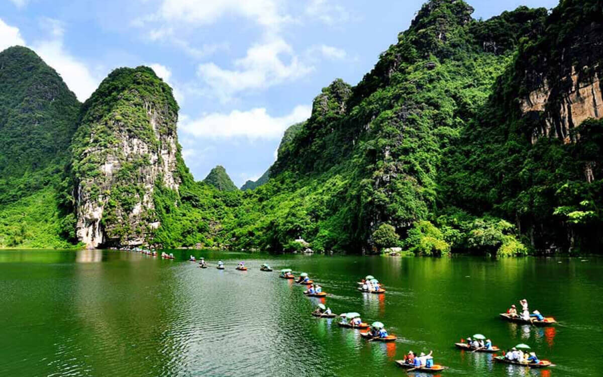 How to get to Ninh Binh from Hanoi